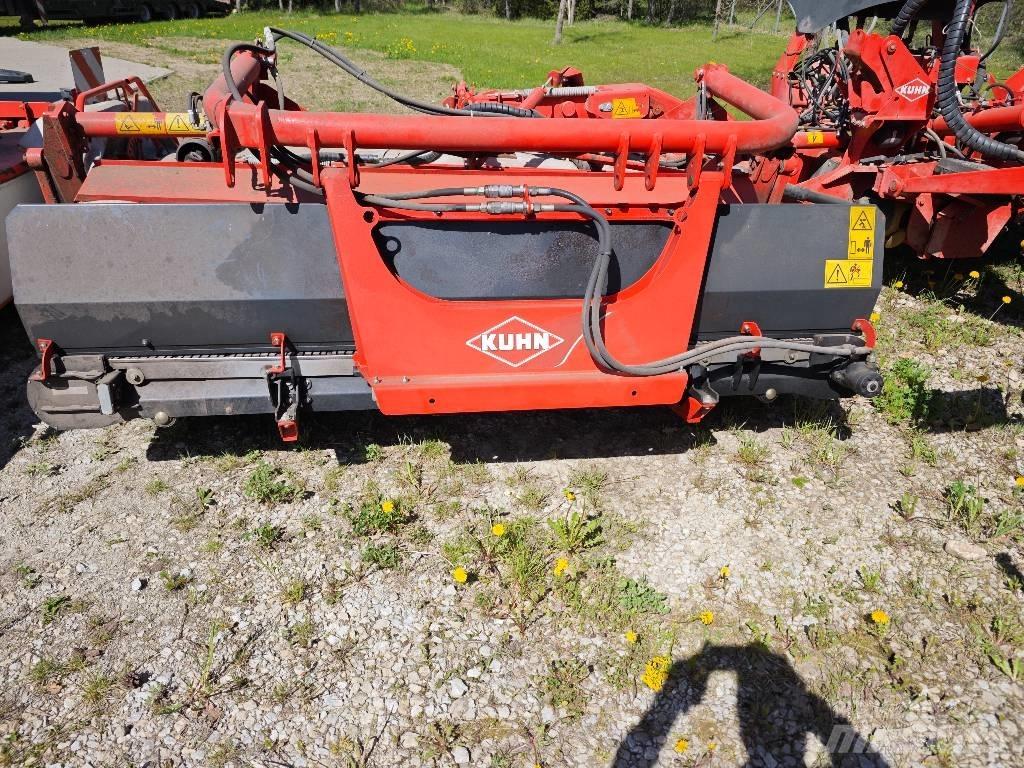 Kuhn FC 883 + FC 313 Faucheuse