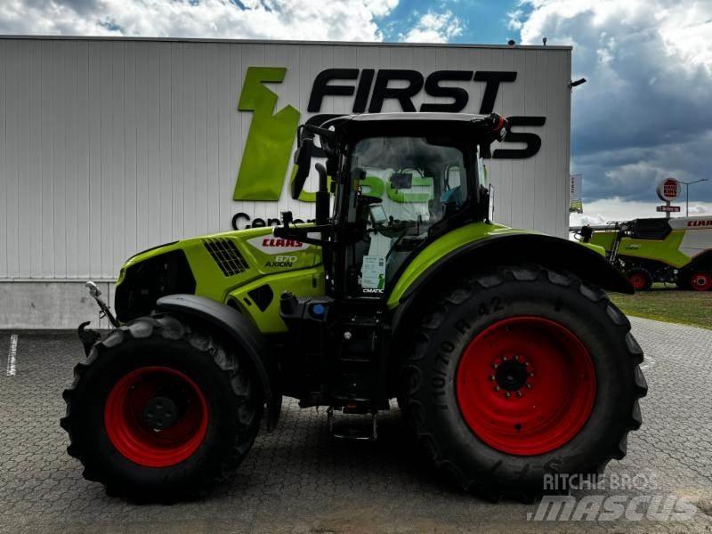 CLAAS AXION 870 Tracteur