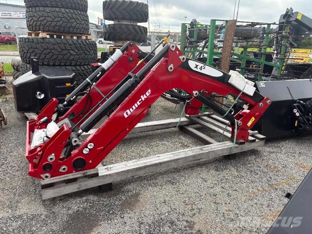 Quicke X4 S  DM  Euro Chargeur frontal, fourche