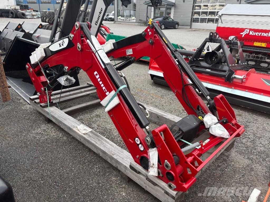 Quicke X4 S  DM  Euro Chargeur frontal, fourche