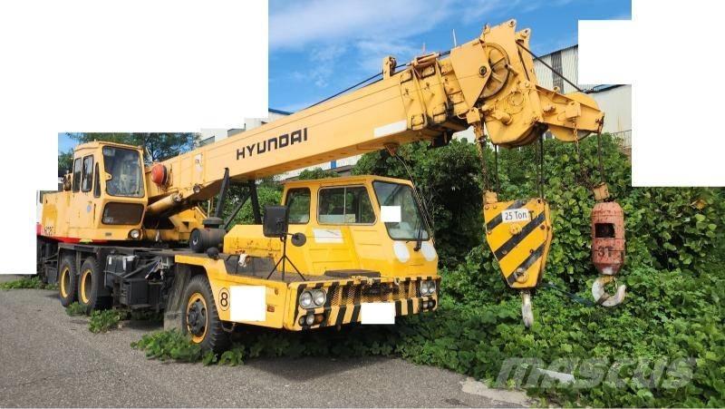 Hyundai HC 25 Grue sur chenilles