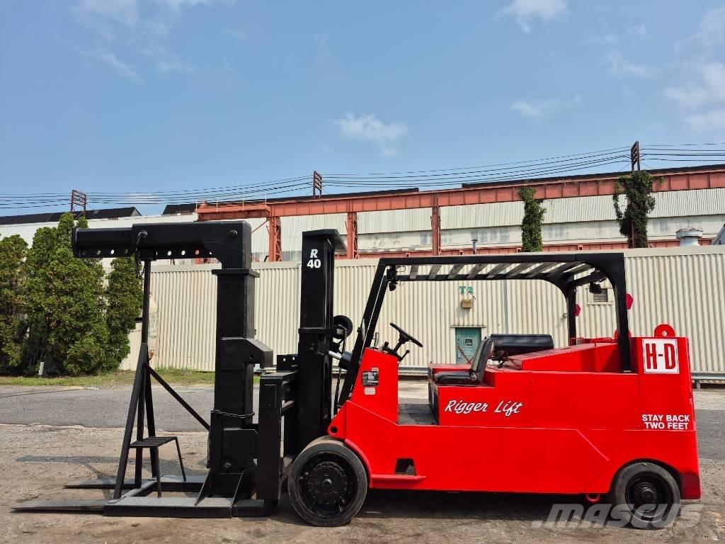  Rigger Lift 40 Autres Chariots élévateurs
