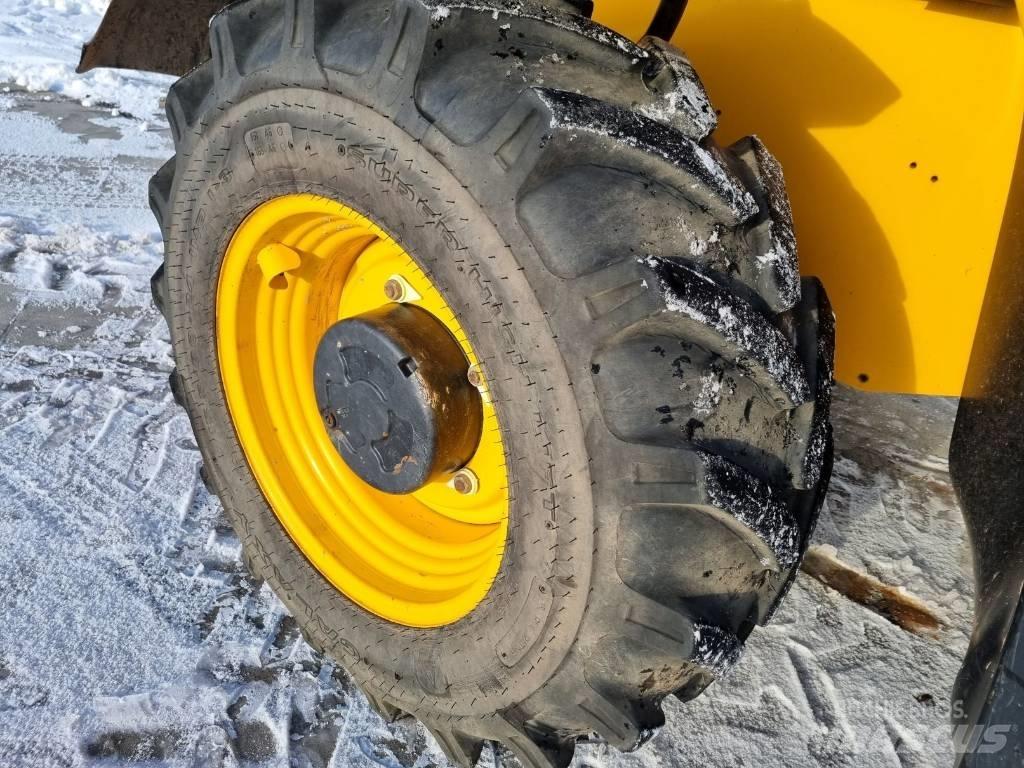 JCB 535-140 - MB9 Chariot télescopique