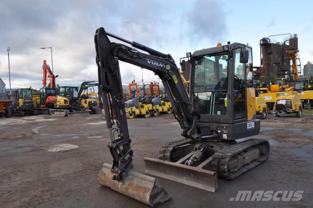 Volvo EC 27 D Mini pelle < 7t
