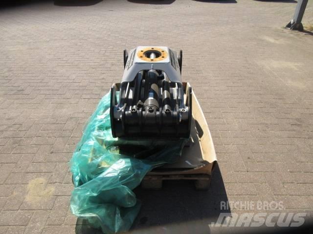 Cranab G36  G28  G25 Grappin