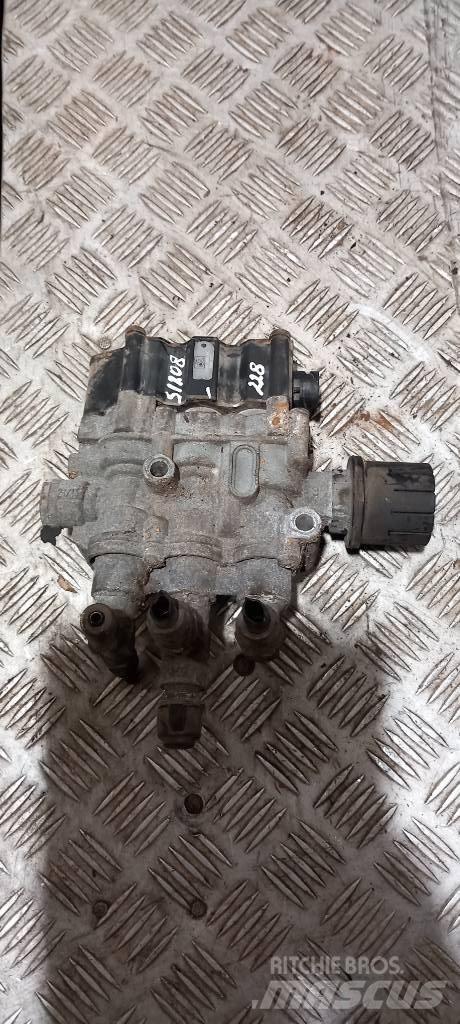 Scania 94 D.   1499799 Freins