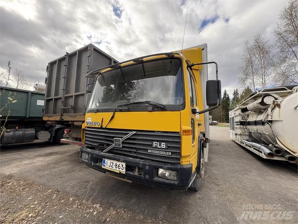 Volvo FL612 Camion Fourgon