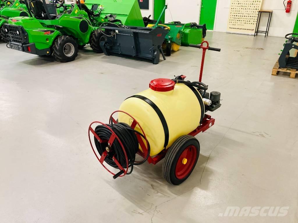Hardi TR3-200 Pulvérisateurs traînés