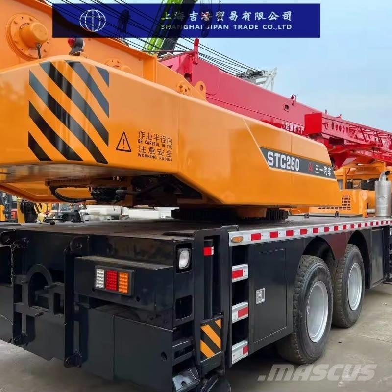 Sany STC 250 Grues tout terrain