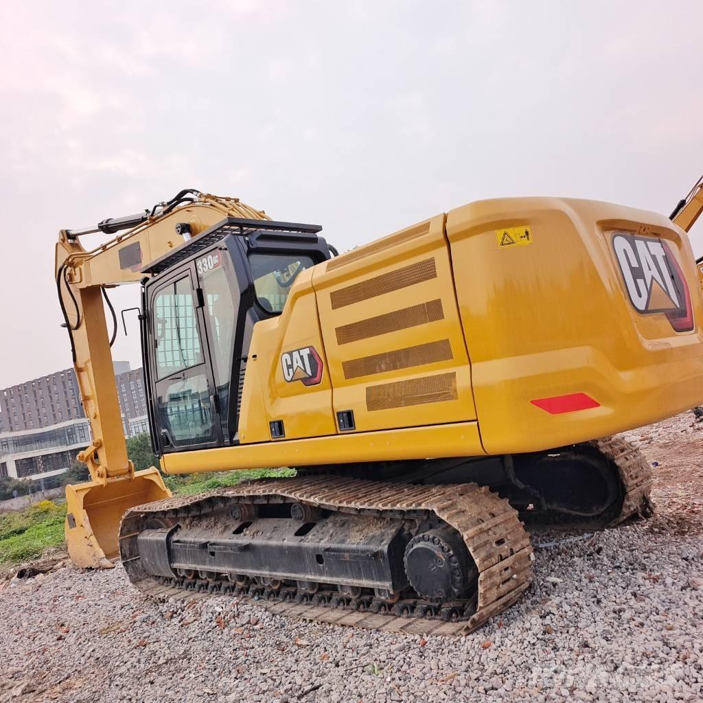 CAT 330 GC Pelle sur chenilles