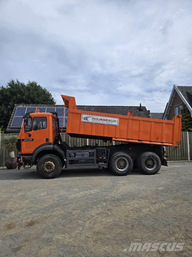 Mercedes-Benz 2638 Camion benne