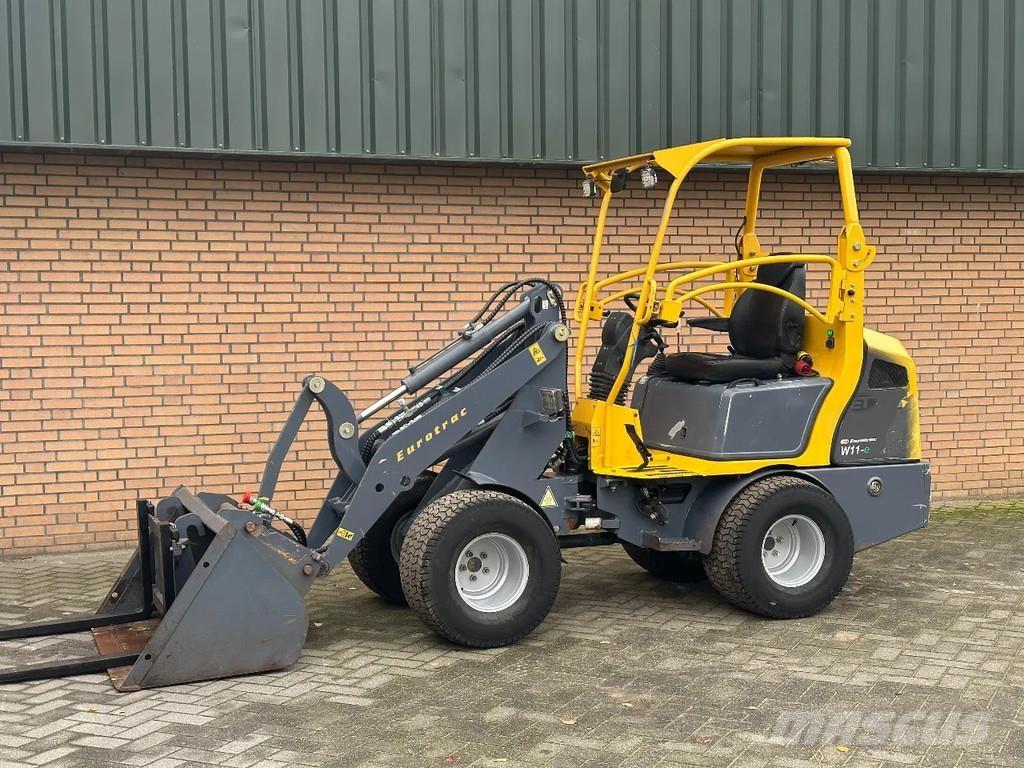Eurotrac W11-E Chargeuse sur pneus