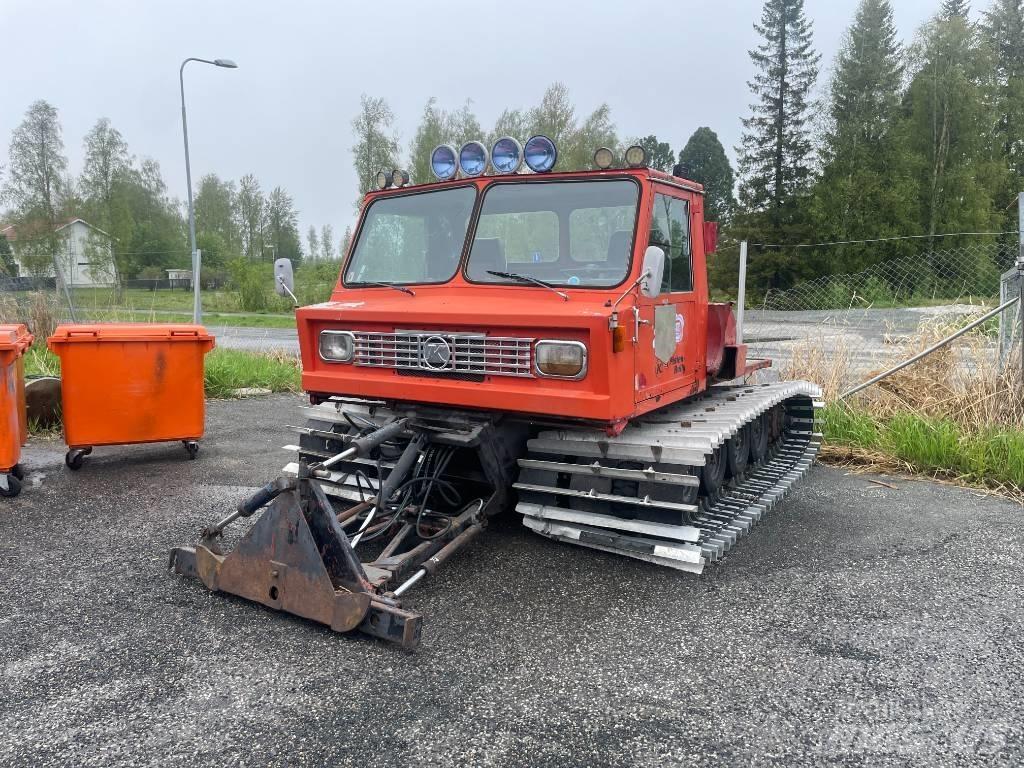 Kässbohrer PB 160D Dameuse