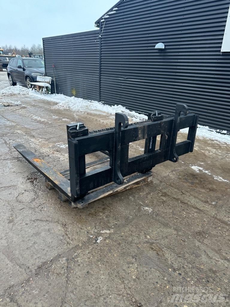 Volvo Pallegaffelsæt Fourche
