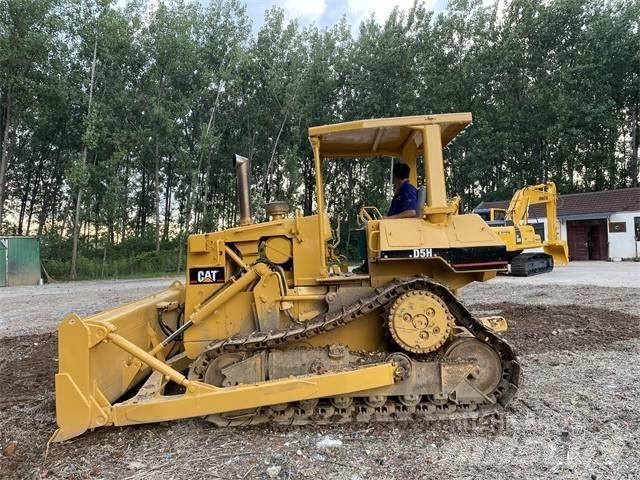 CAT D5G Bouteurs sur chenilles