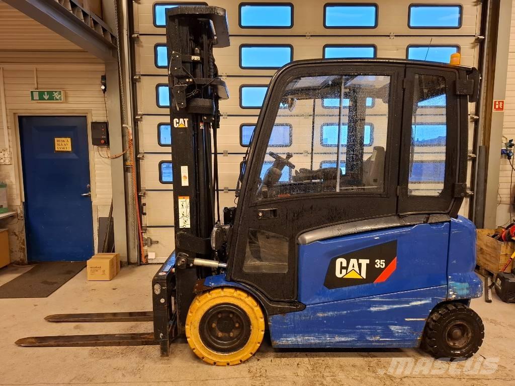 CAT EP35N Chariots élévateurs électriques