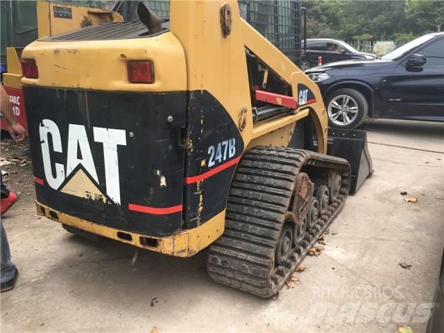 CAT 247 B Chargeuse sur chenilles