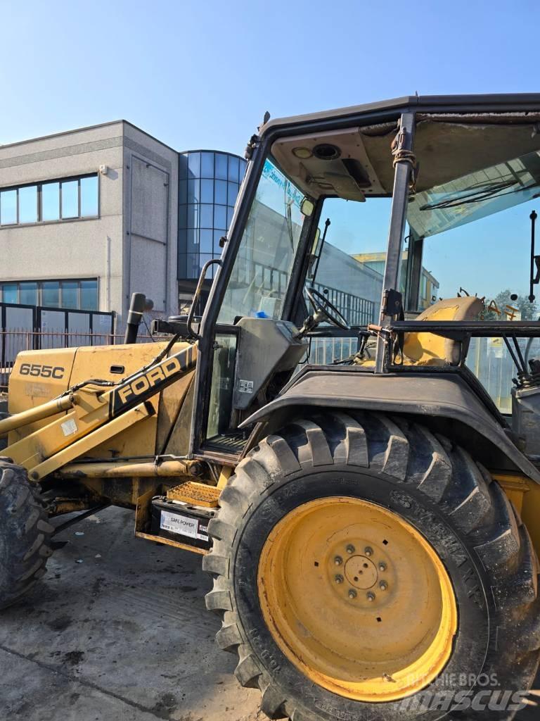 Ford 655 C Tractopelle