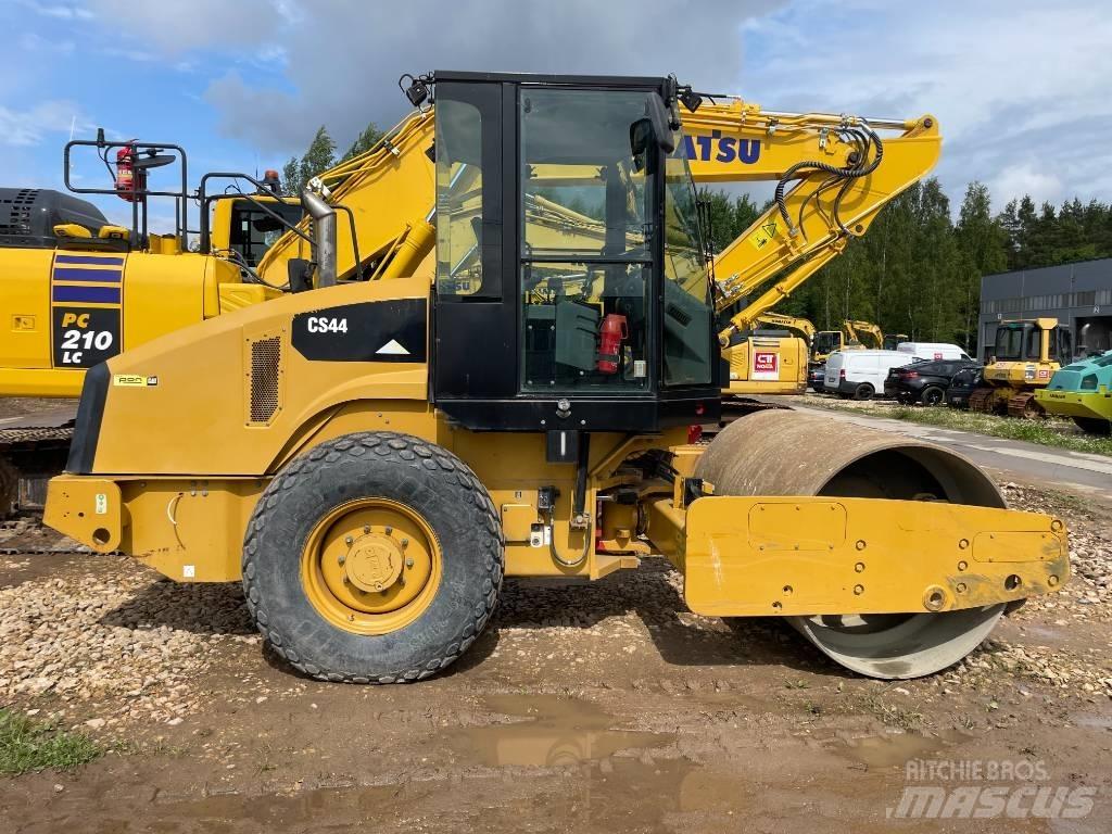 CAT CS44 Rouleaux monocylindre
