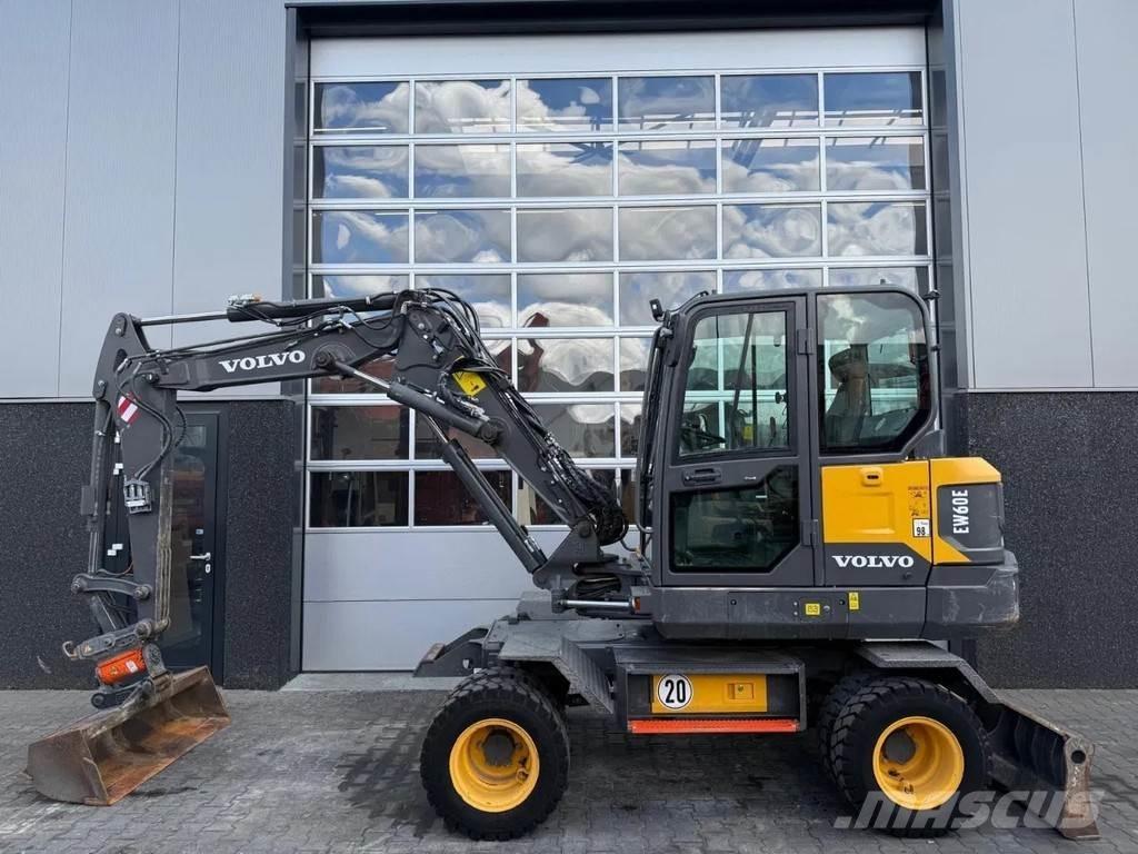 Volvo EW60E | A/C Mini pelle 7t-12t