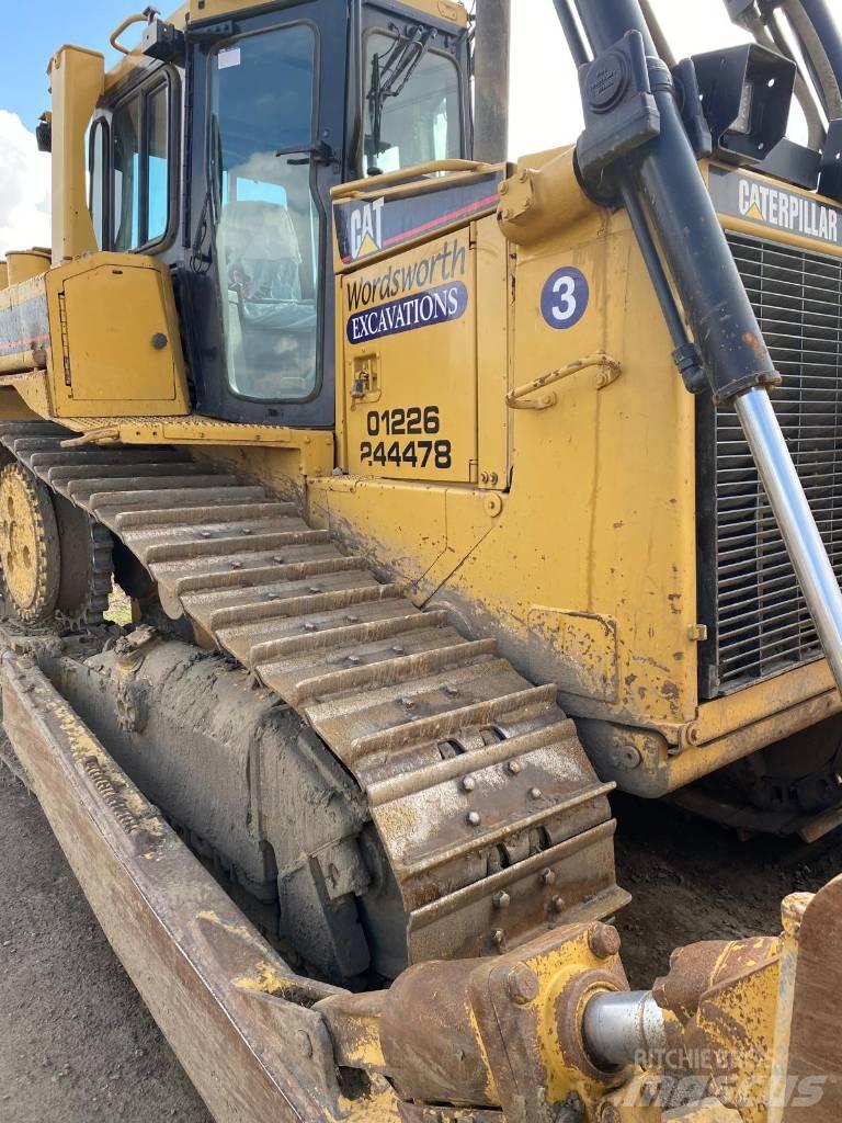 CAT D 6 R XL III Bouteurs sur chenilles