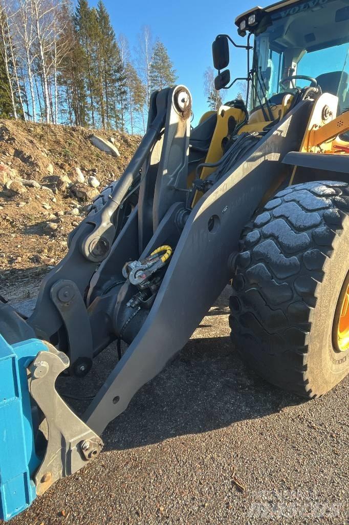 Volvo L 120 H Chargeuse sur pneus