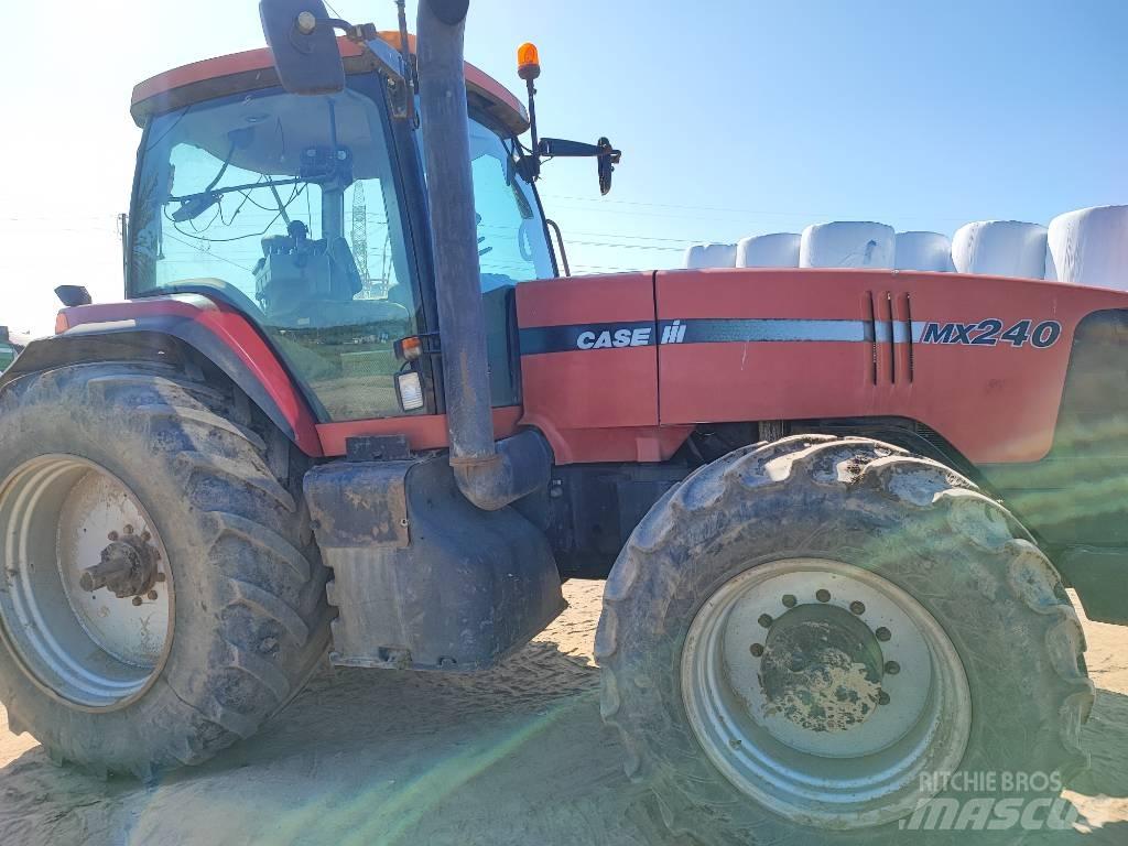 Case IH MX 240 Tracteur