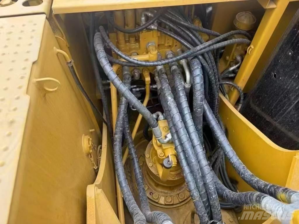 CAT 315 D L Pelle sur chenilles