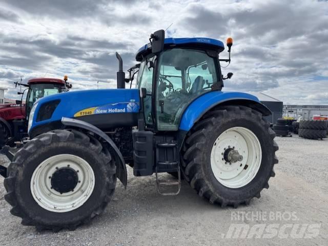New Holland 7040 Tracteur