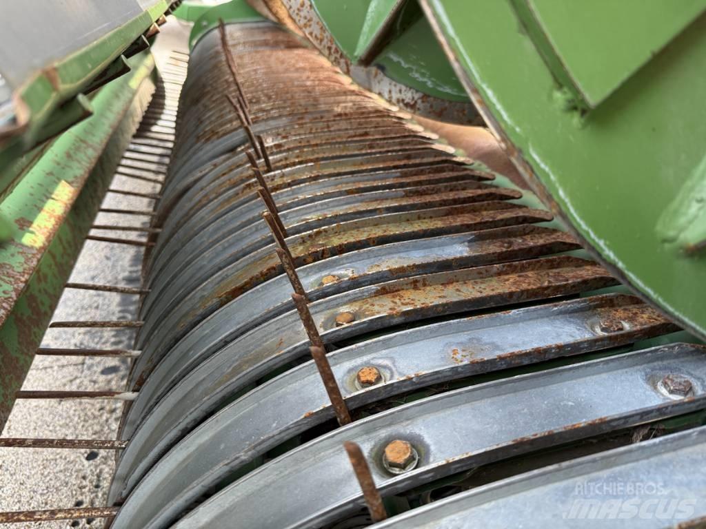 Krone E-FL 3001 Autres matériels de fenaison