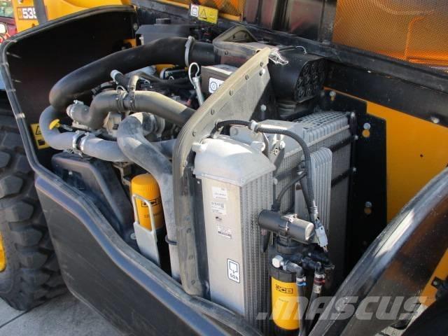 JCB 535-95 (646) Chariot télescopique