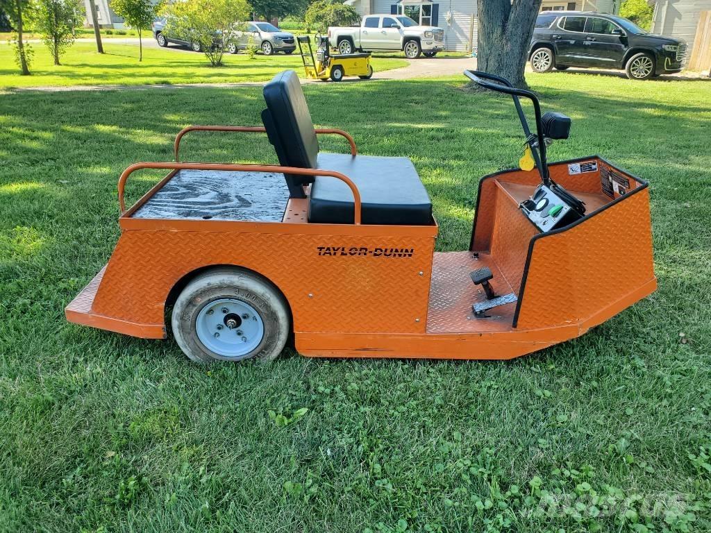 Taylor-Dunn SS536 Chariot remorqueur