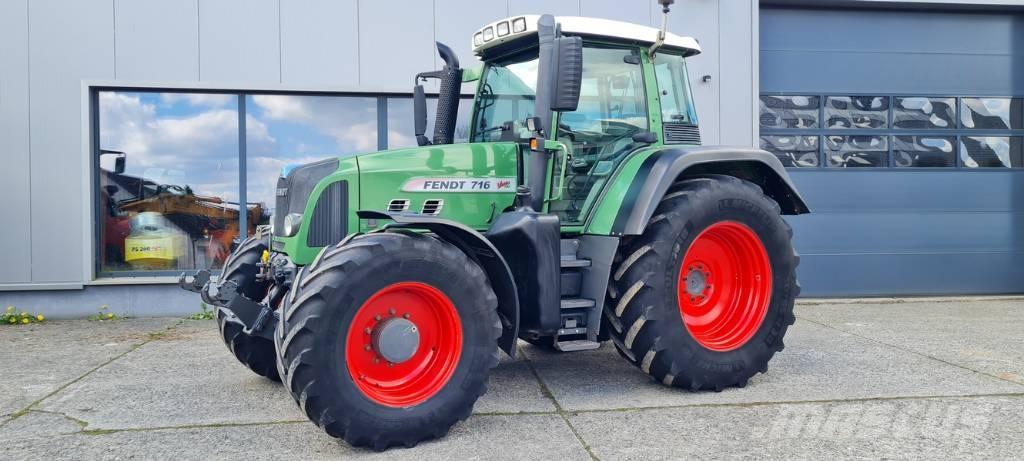 Fendt 716 Vario TMS Tracteur