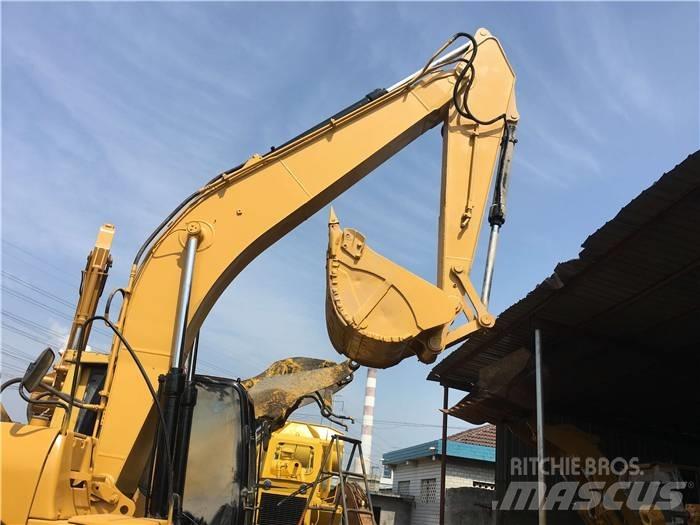 CAT 320 D Pelle sur chenilles