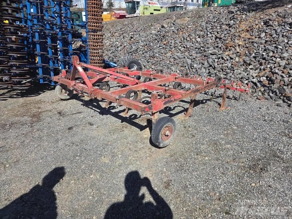 Väderstad Cultivator Déchaumeur, cultivateur