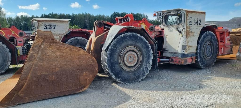 Sandvik LH 410 Chargeuses pour exploitations minières souterraines
