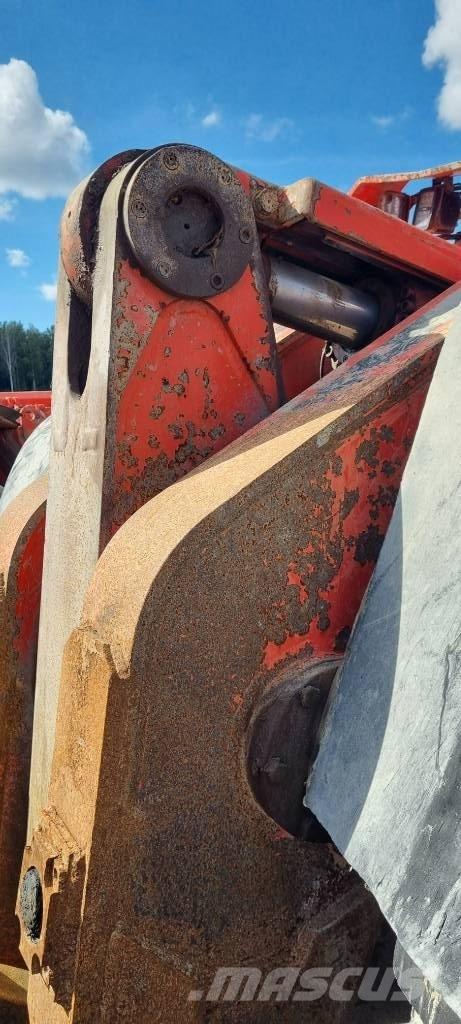 Sandvik LH 410 Chargeuses pour exploitations minières souterraines