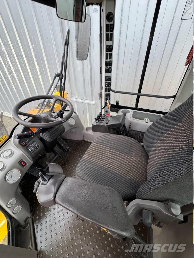 Volvo L 90 F Chargeuse sur pneus