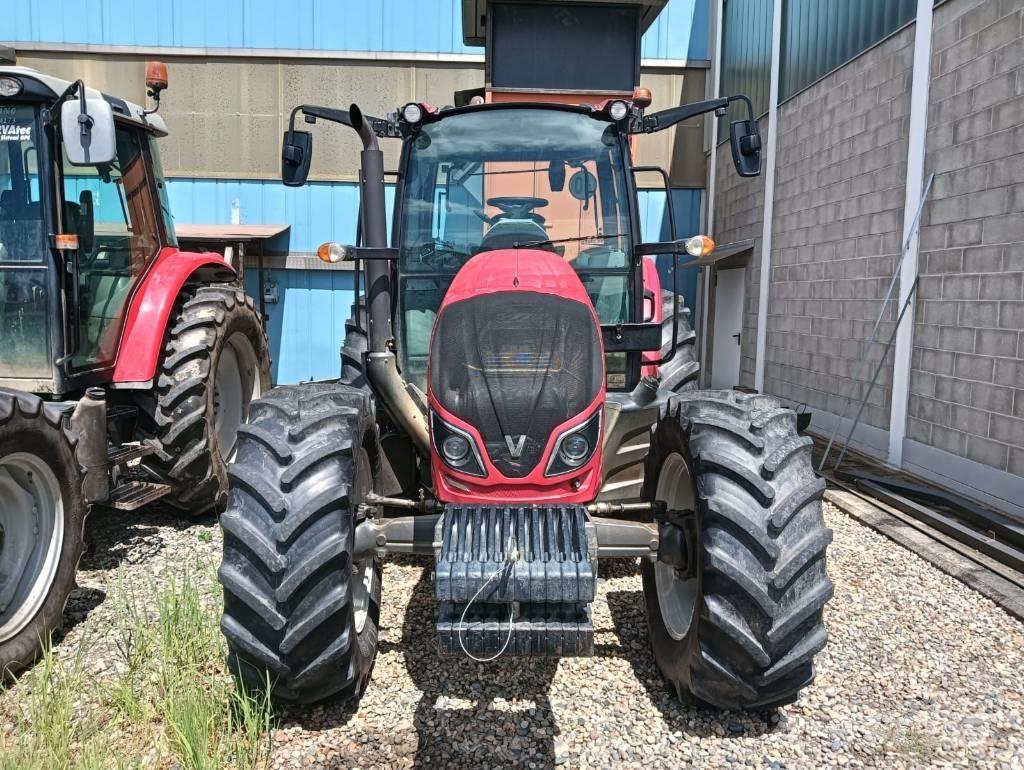 Valtra A 114 Tracteur