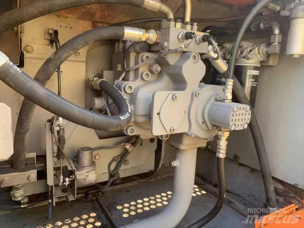 Hitachi ZX 450 H Pelle sur chenilles