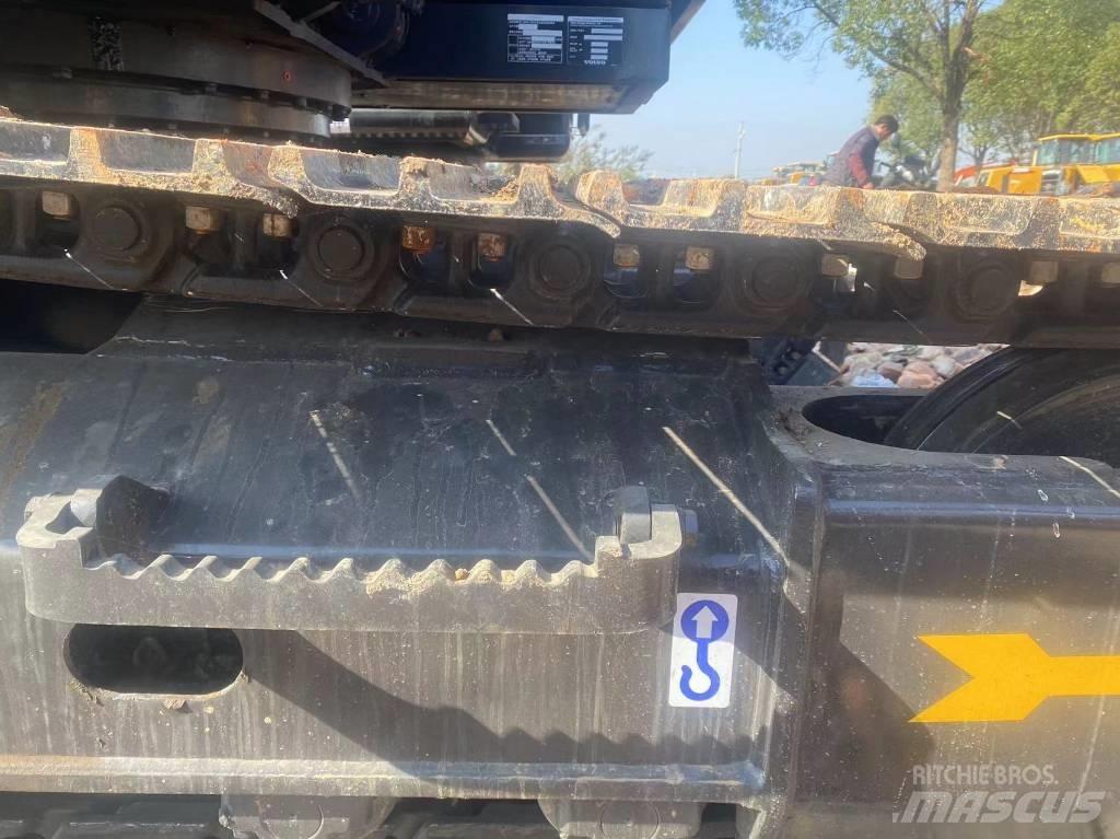 Volvo EC140DL Pelle sur chenilles