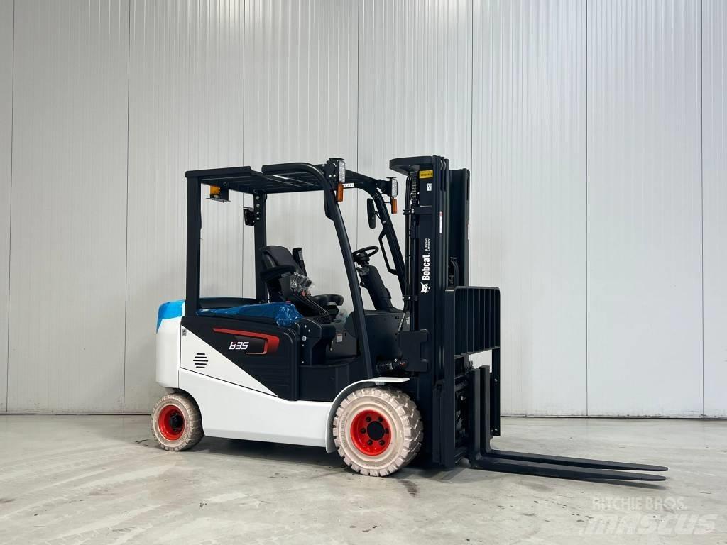 Bobcat B35NS Chariots élévateurs électriques