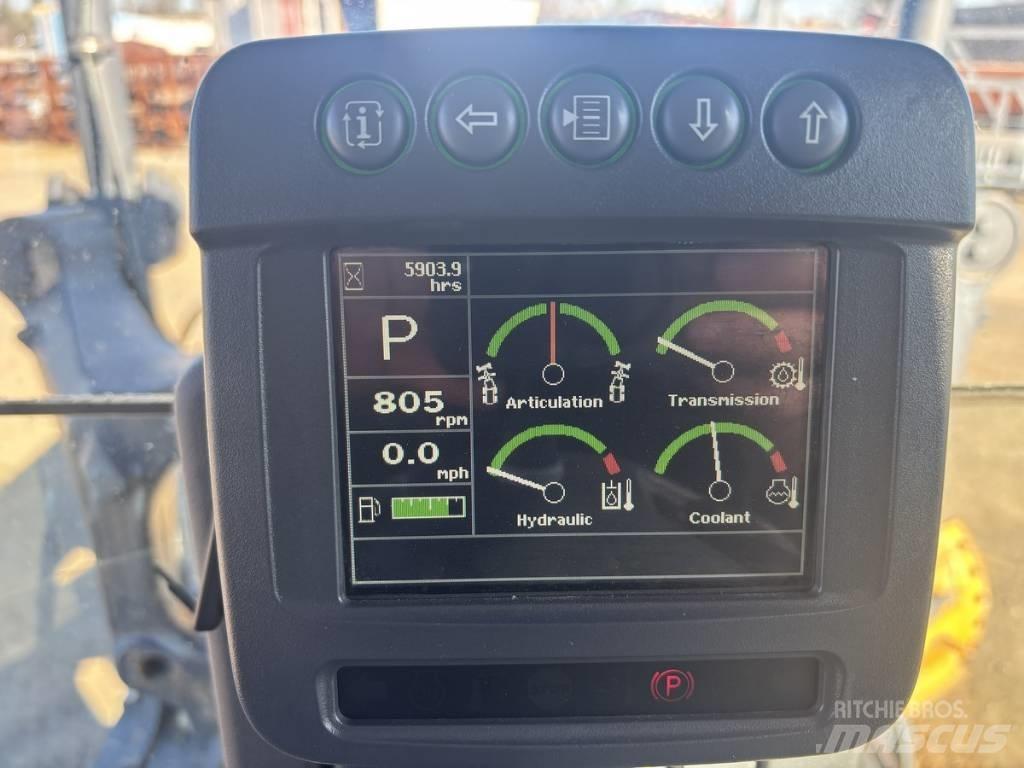 DEERE 872G Niveleuse