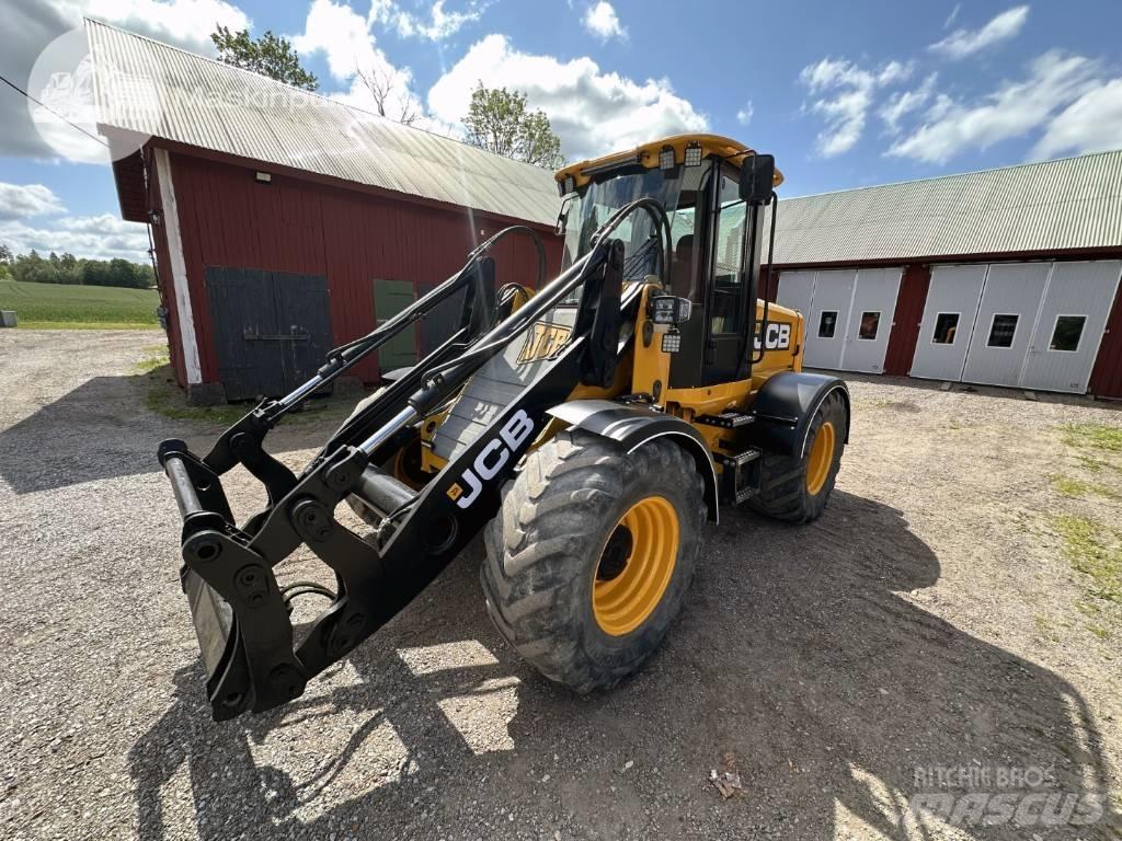 JCB 412 Chargeuse sur pneus