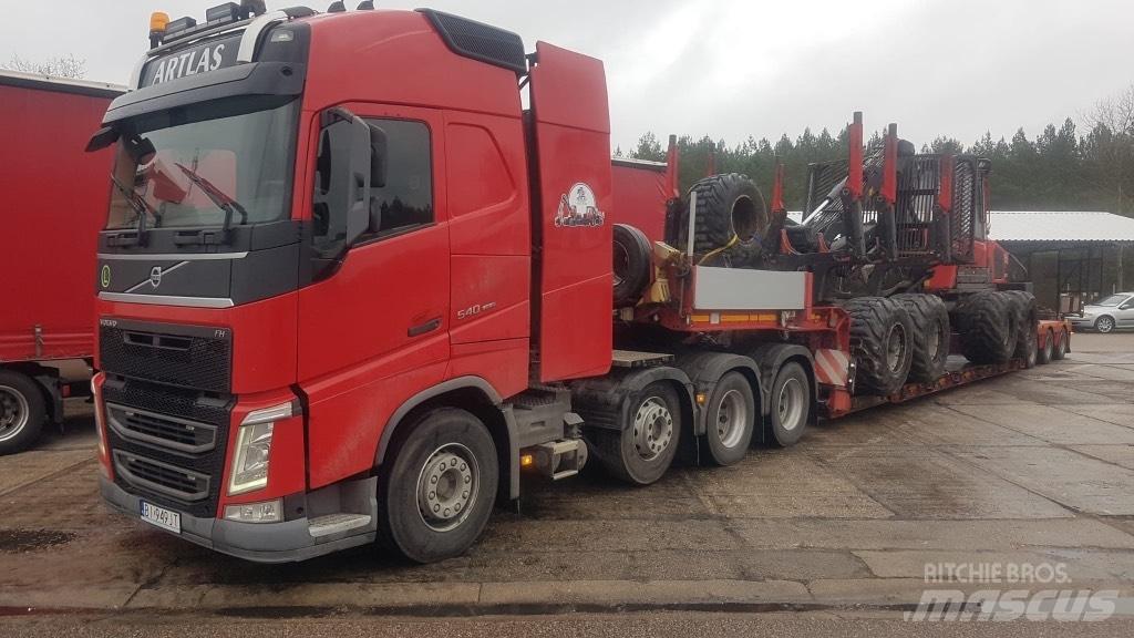 Komatsu 875 Porteur