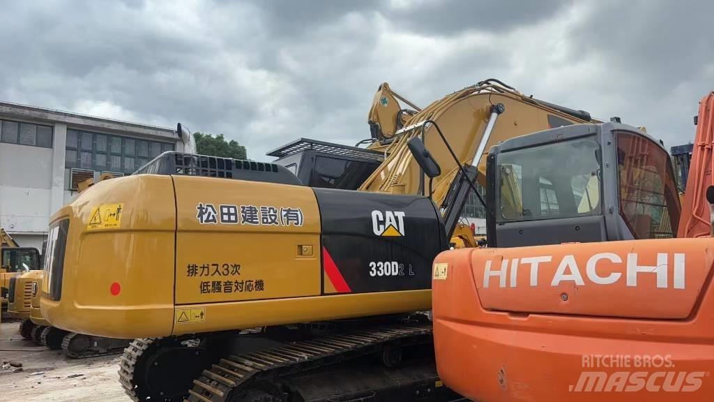 CAT CAT330D2L Mini pelle 7t-12t