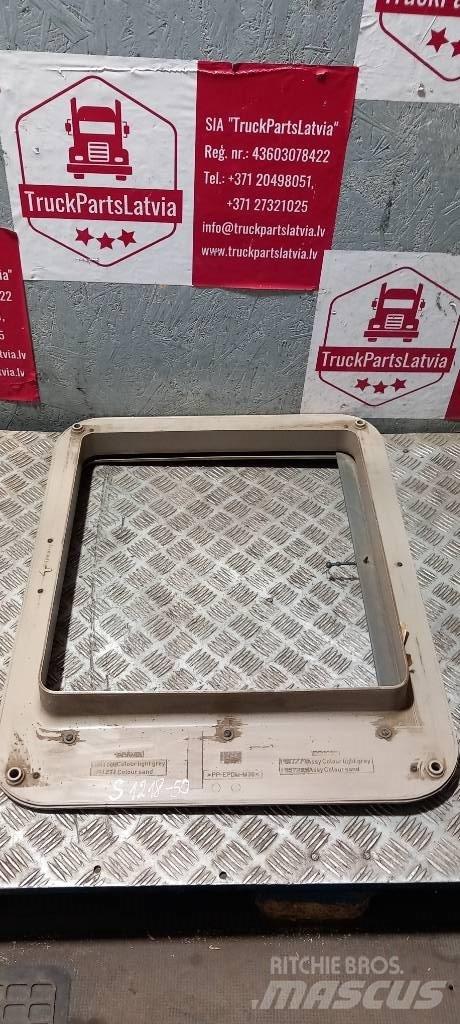 Scania R 440     1907279 Cabines