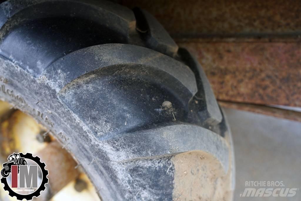  HYDRAULISK TIPPVAGN Benne céréalière