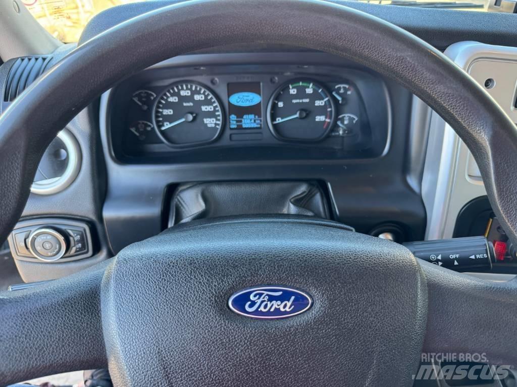 Ford Cargo Camion benne