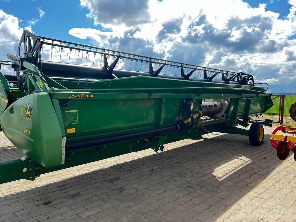 John Deere 630 R Barre de coupe pour moissonneuse batteuse